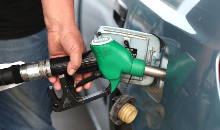 Najavljeno novo poskupljenje goriva. Vlada ukida subvencije velikim poduzetnicima