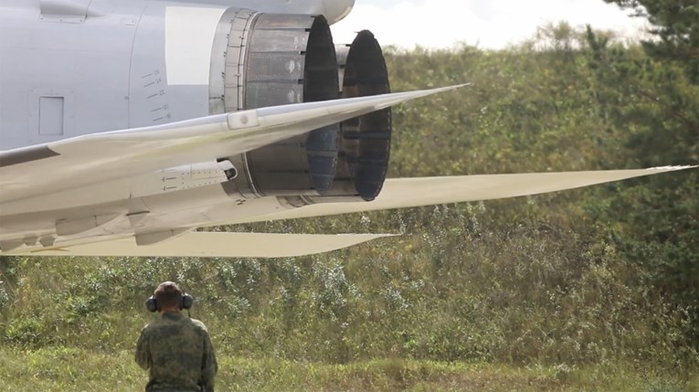 Slučajno se aktivirao sustav za katapultiranje ruskog vojnog aviona, poginuli piloti