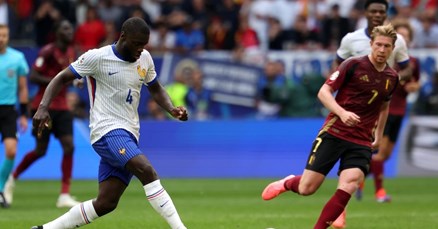 FRANCUSKA - BELGIJA 1:0 Francuska izbacila Belgiju autogolom u zadnjim minutama
