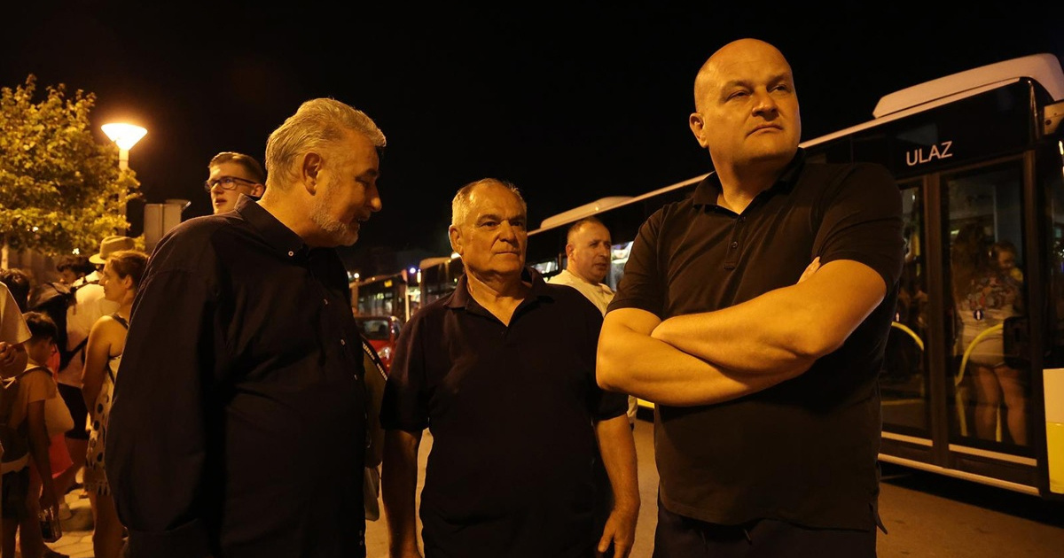 Ministar gospodarstva na požarištu u Omišu: "Teško je ovo riječima opisati"