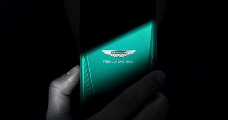 Legenda Formule 1 predstavila misteriozni mobitel