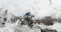 FOTO NASA snimala Arktik: Pogledajte koliko se leda otopilo u samo 8 dana