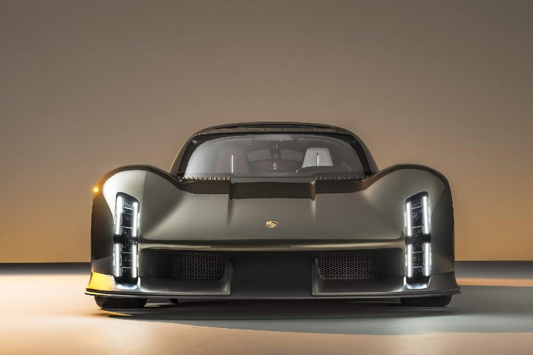 Porscheov novi superautomobil mogao bi imati Lamborghinijevu tehnologiju