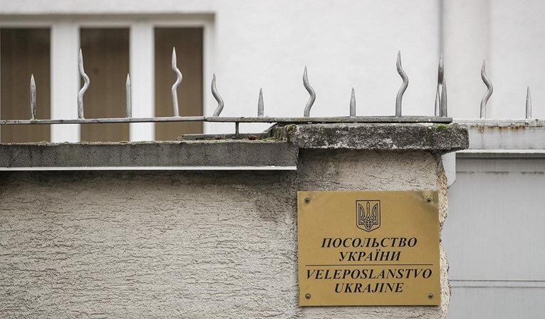 MVEP o krvavom paketu za ukrajinsku ambasadu: Ovo je zastrašivanje