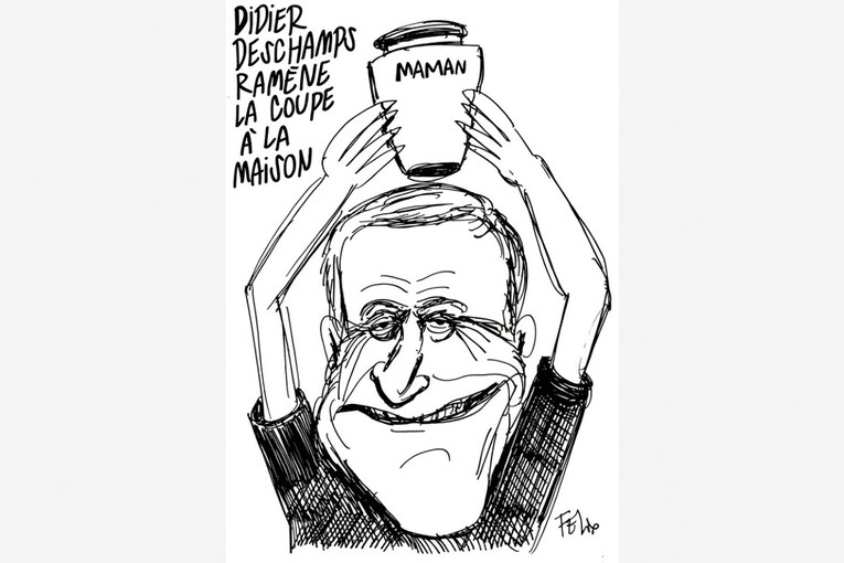Charlie Hebdo napravio karikaturu o Deschampsovoj preminuloj majci. Francuzi bijesni