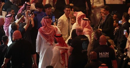 Cristiano Ronaldo i Anthony Joshua zajedno na meču Furyja i Usika