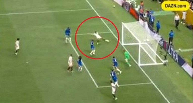 VIDEO Nevjerojatan promašaj na klupskom SP-u. As Los Angelesa nije uspio zabiti ovo