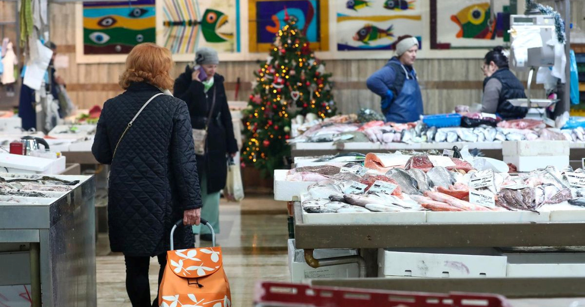 Sindikati: Blagdanska košarica skuplja je 15 posto u odnosu na lani