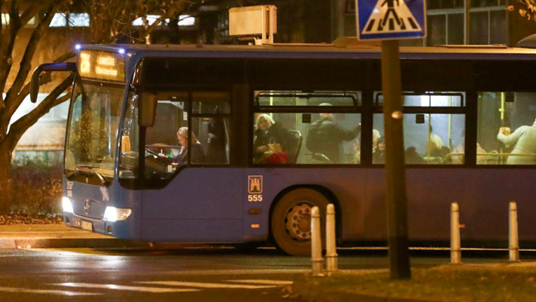 Muškarac verbalno napao mladu vozačicu ZET-ovog busa u Sesvetama, prijetio joj