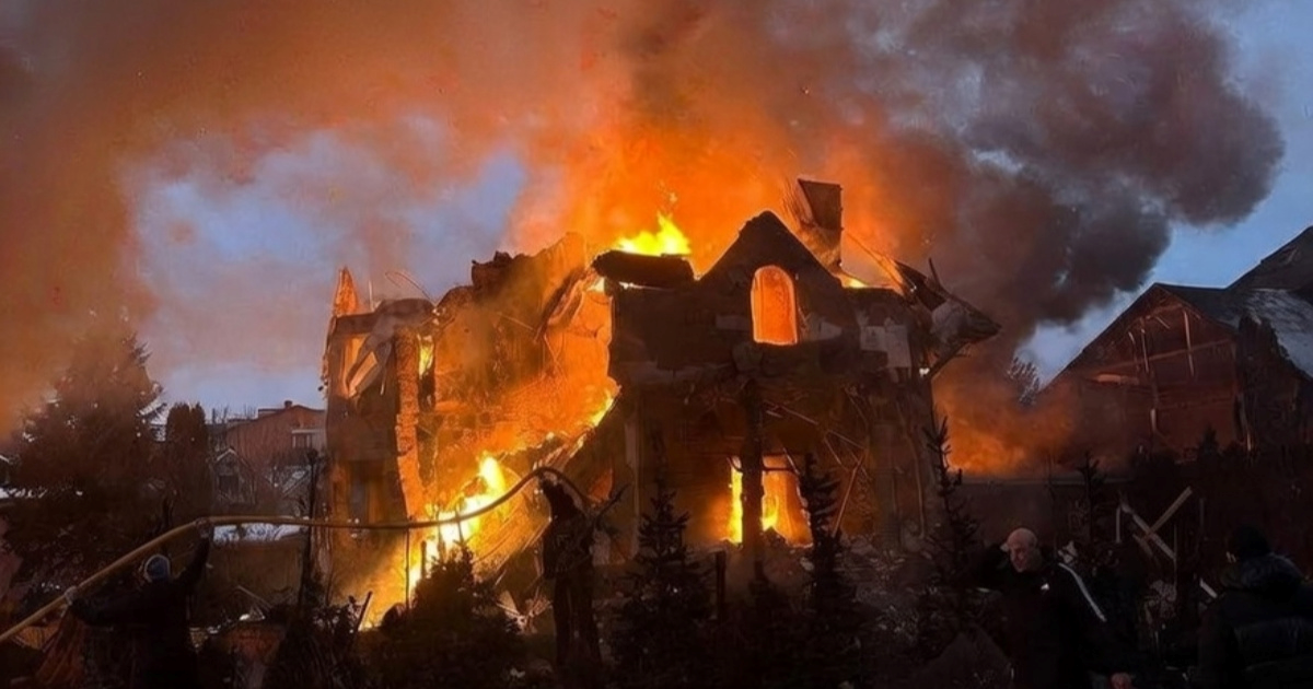 Rusija zasula Kijev balističkim projektilima, odjekuju eksplozije