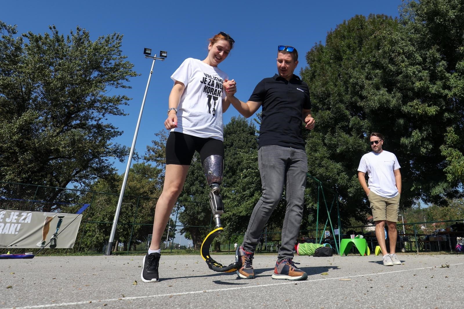 Da imaju suvremene proteze, a ne HZZO-ove, ovo bi mogle raditi osobe s invaliditetom