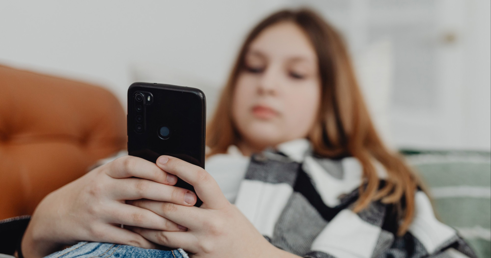 Utjecaj digitalnih medija na zdravlje mladih: Što kaže znanost?