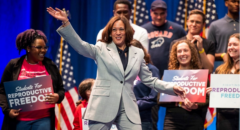 Kamala Harris osigurala dovoljan broj glasova delegata za predsjedničku nominaciju