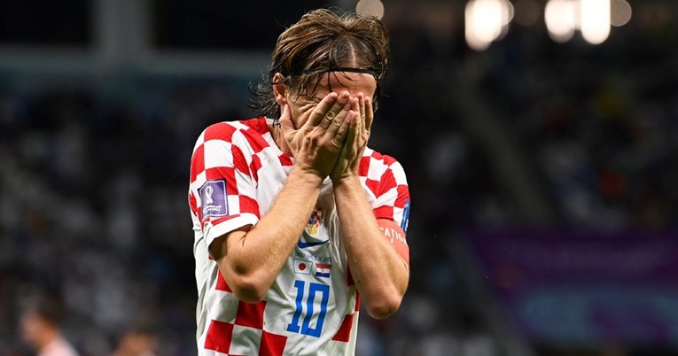 Marca: Cijeli svijet je gledao kako Modrić pati na klupi