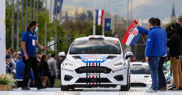 Na Croatia Rallyju odustala najbolja hrvatska posada