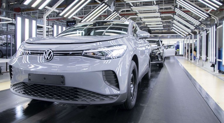 Volkswagen grupa budućnost vidi u umjetnoj inteligenciji. Proizvodnja može biti bolja