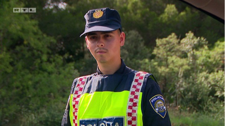 Policajac iz Bibinja oduševio gledatelje i žiri u Superstaru: "Supruga me prijavila"