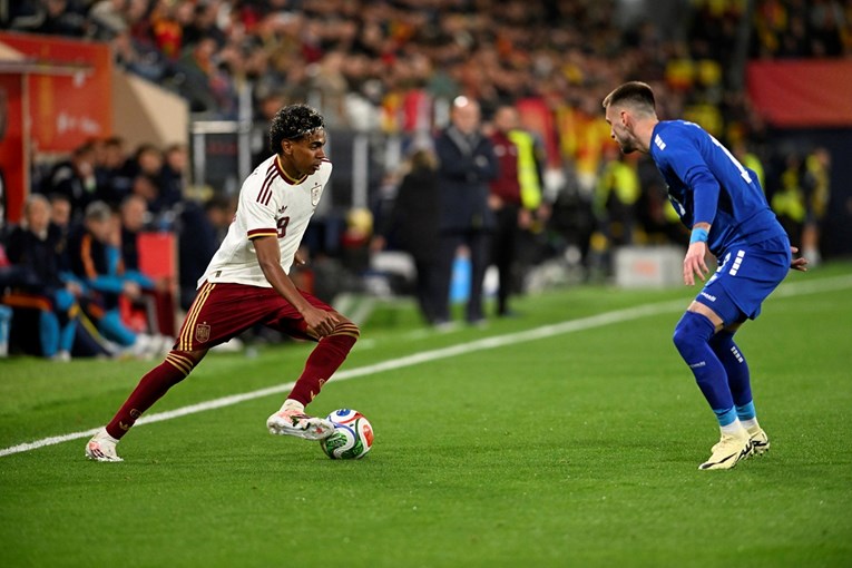 Slaba utakmica Yamala protiv Srbije. Dugo nije bio tako nevidljiv