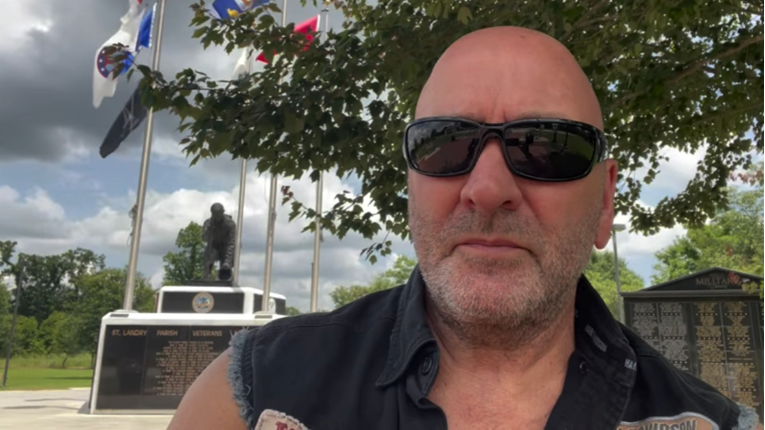 Samo je jedan zastupnik glasao protiv objave Epsteinovih dosjea