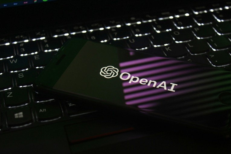 Nova tužba protiv OpenAI-ja. Tužitelji: Dijelio je privatne razgovore korisnika