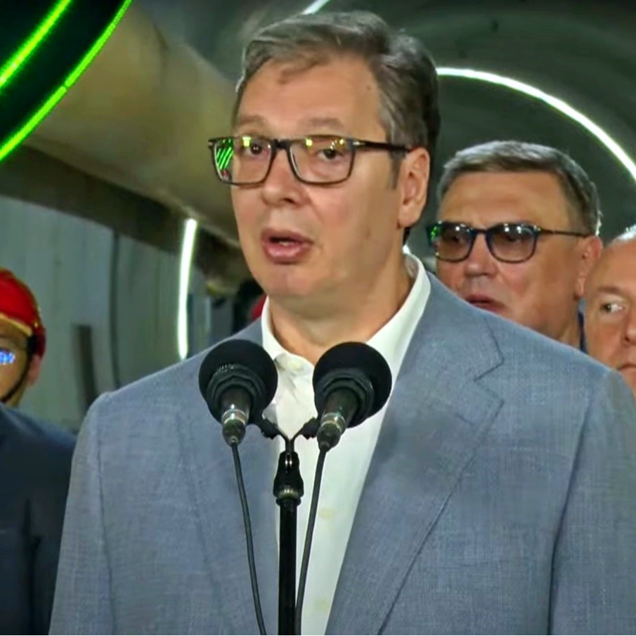 Vučić: Rusija me obavijestila da se u Srbiji sutra sprema državni udar
