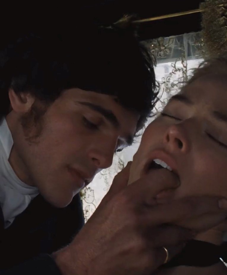 Hot ili jezivo? 18+ scena iz Orkanskih visova izazvala pomutnju