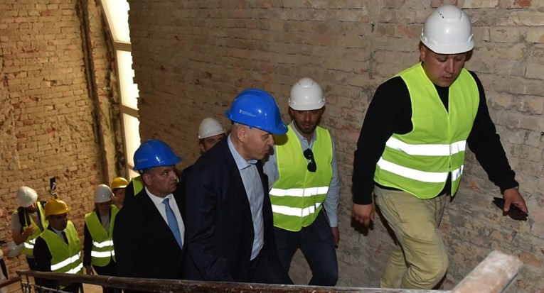Ministar Bačić obišao radove na obnovi KBC-a Sestre milosrdnice