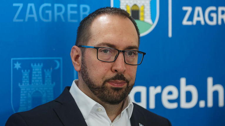 Томашевиќ: Најостро ја осудувам прославата на НДХ пред Српскиот културен центар