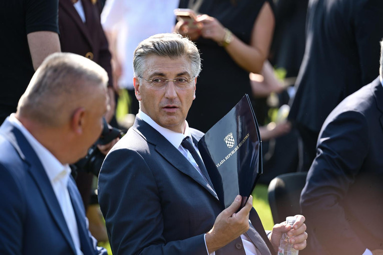 Plenković u Kninu najavio veće braniteljske mirovine. "Obuhvatit će 200.000 ljudi"