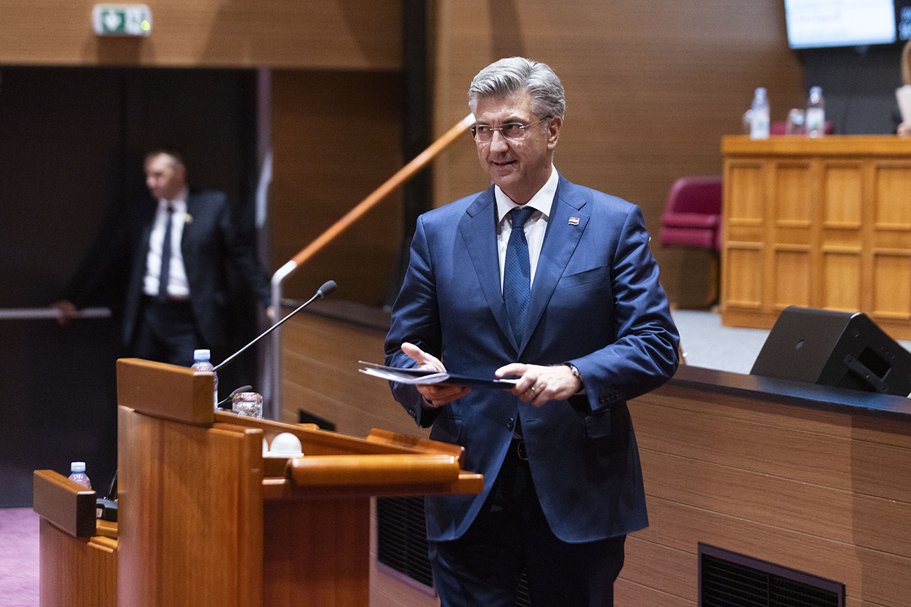 UŽIVO Čeka se obraćanje Plenkovića. Grmoja: Je li on žeton mafije ili u talu s njima?