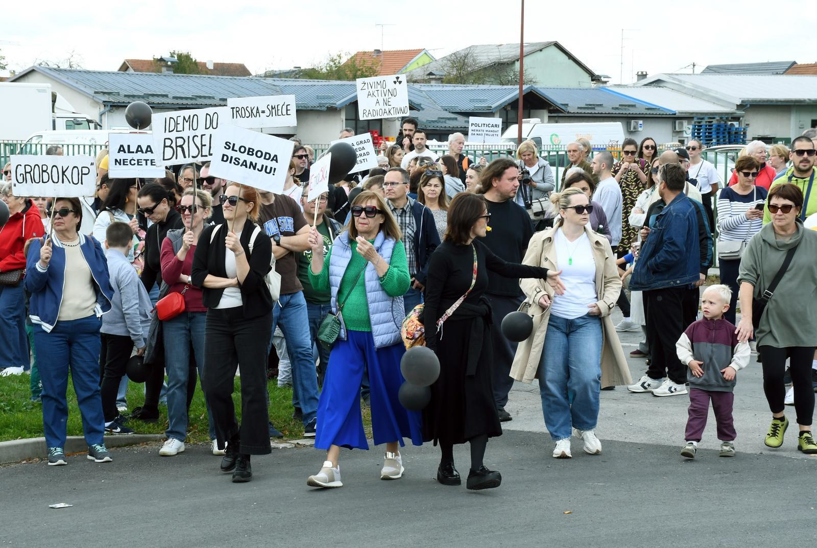 Siščani prosvjedovali zbog dovoza troske. Fond: Vaše zdravlje nije ugroženo