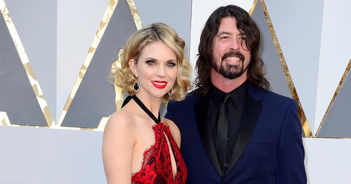 Supruga Davea Grohla oprostila mu aferu i izvanbračno dijete?