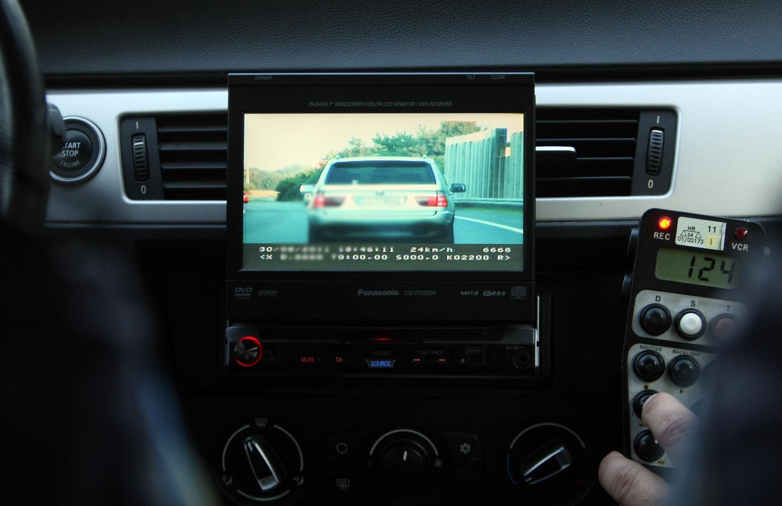 Jurio 204 km/h između Gospića i Jadove: Policija mu oduzela vozačku na mjesec dana