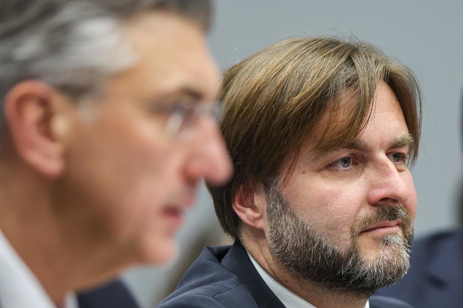 Plenković o Ćoriću: Za dobrim konjem se praši