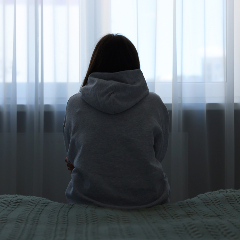 Pet suptilnih znakova koji pokazuju da je osoba imala teško djetinjstvo