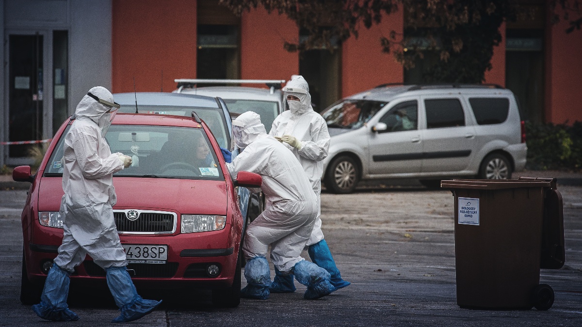 Slovačka od 21. prosinca zatvara škole i većinu dućana