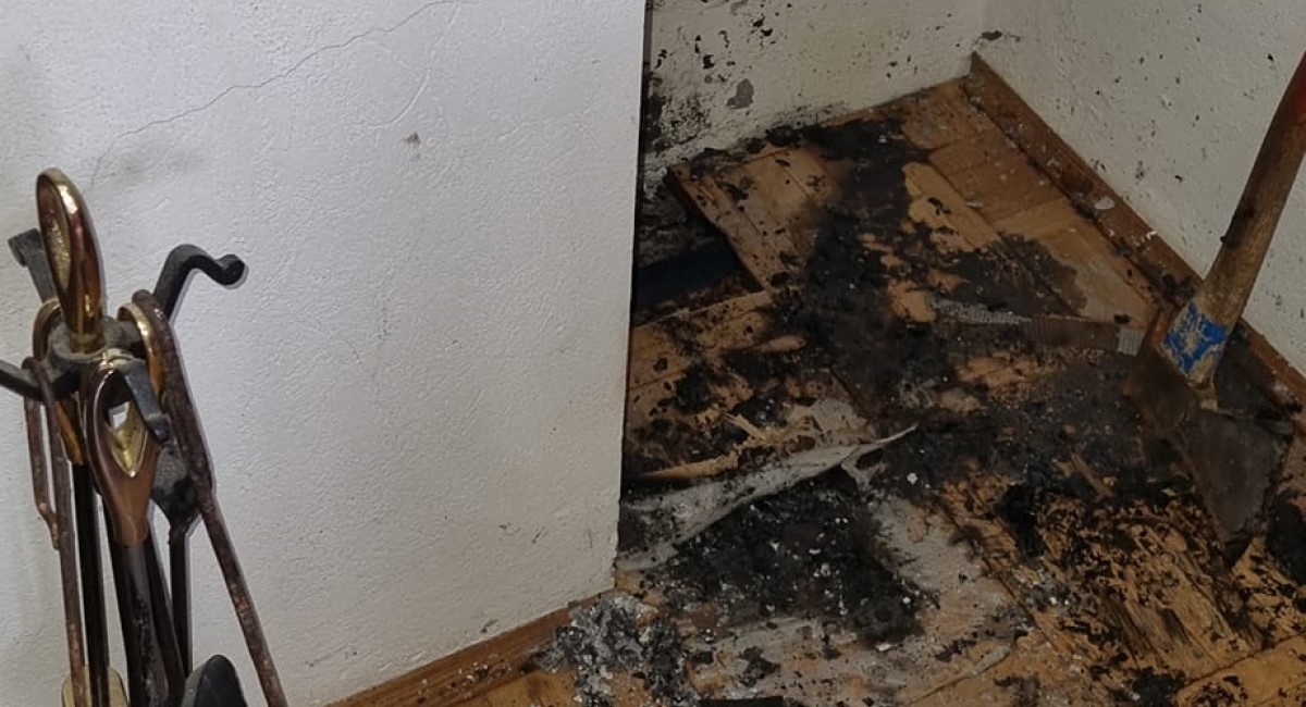 U kući kod Požege se zbog topline iz dimnjaka zapalio parket