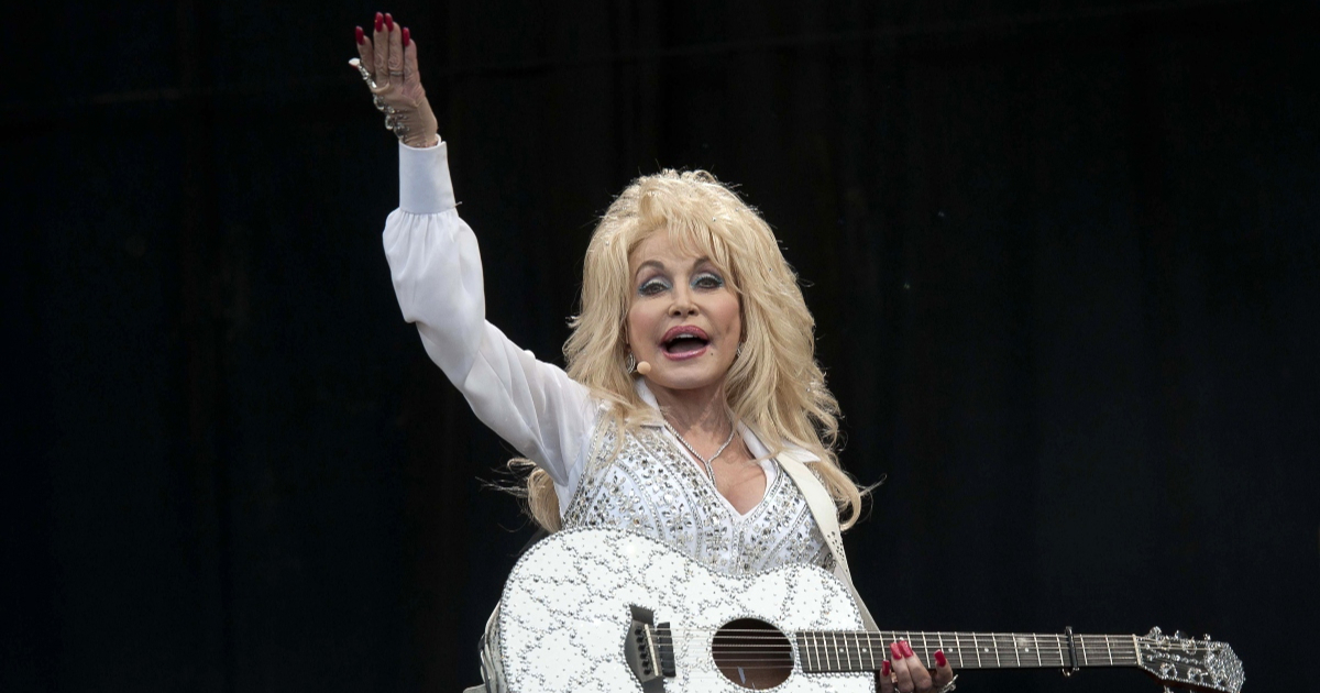 Dolly Parton jednom je otkrila koje bi je glumice trebale glumiti u biografskom film