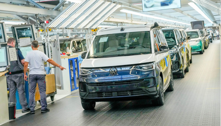 Volkswagen u punoj ofenzivi. Krenula proizvodnja i novog Multivana