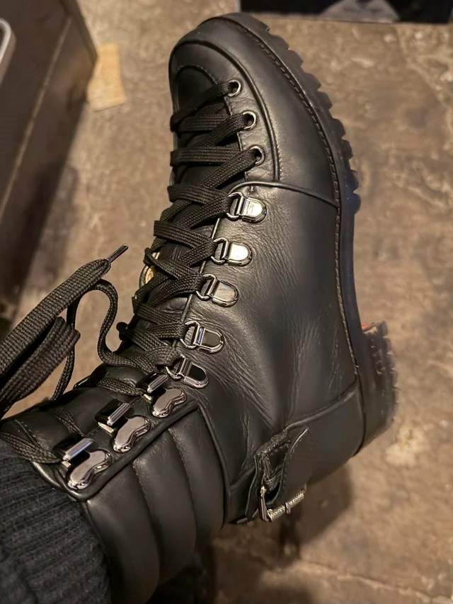 Pronašla gležnjače za 15 eura, a onda okrenula potplat i šokirala se