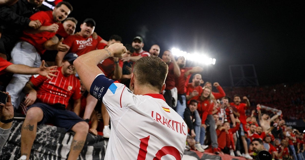 VIDEO Rakitić je uzeo mikrofon nakon velikog slavlja, nastale su ove scene
