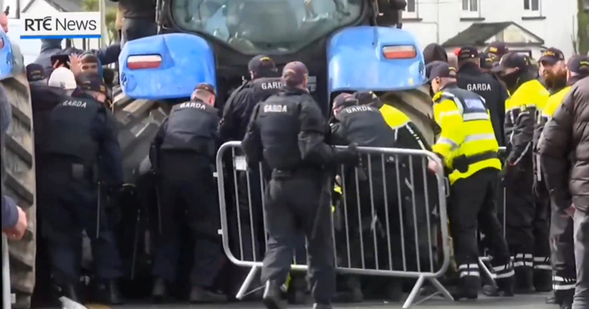 Irska policija prekinula prosvjede i blokadu rafinerije zbog cijena goriva