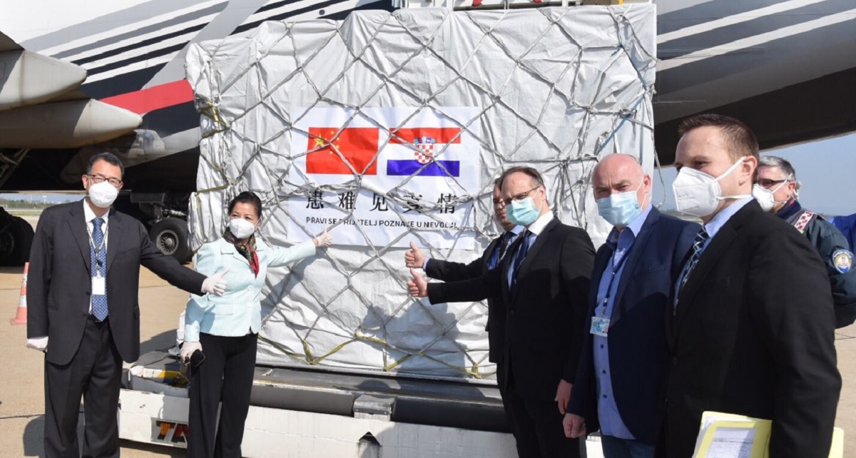 Iz Šangaja u Zagreb stiglo 60 tona zaštitne opreme