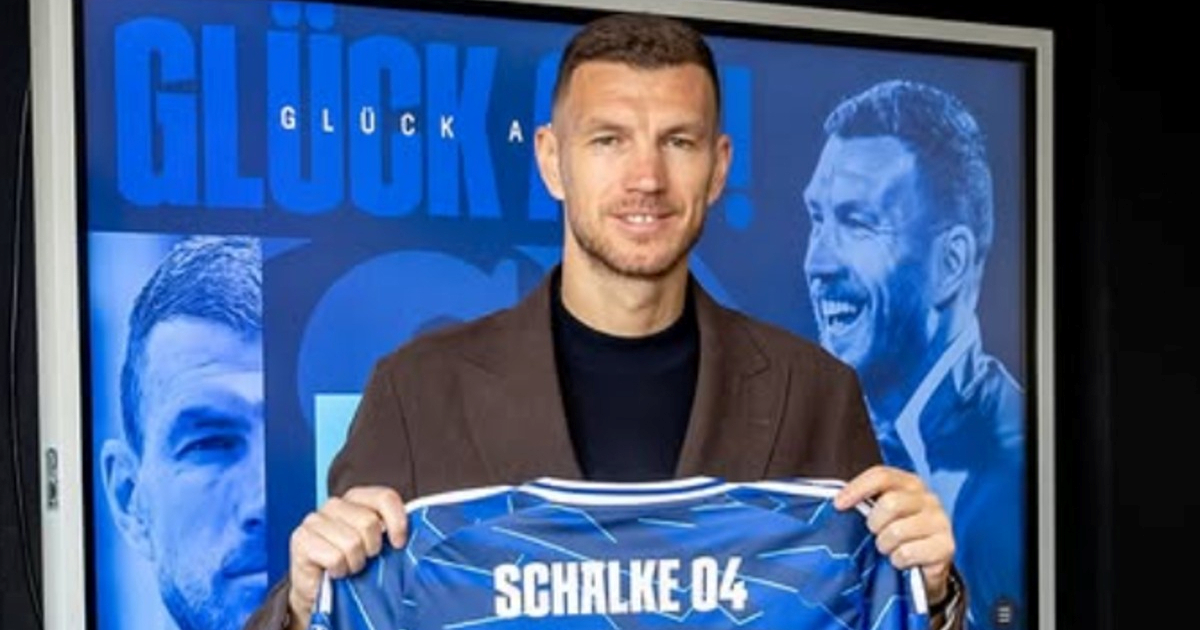 Džeko: Rekao sam "Ovako više ne ide." Poslao sam poruku i pitao trebaju li napadača