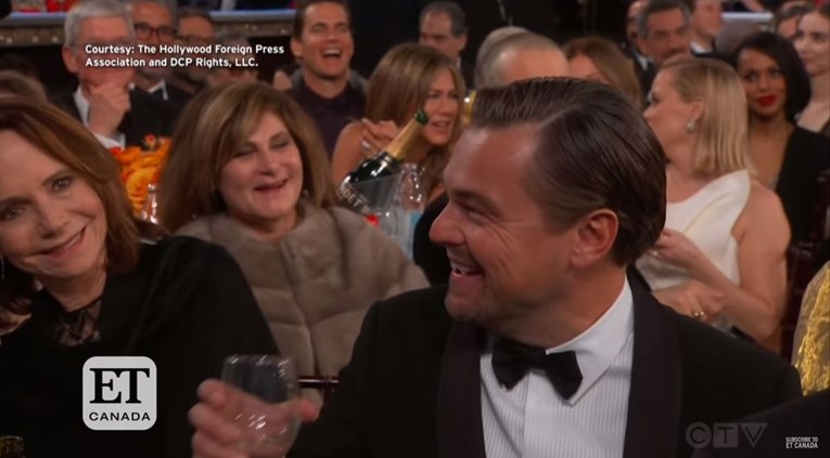 Trenutak o kojem svi pričaju: Brad Pitt se s govornice našalio s DiCapriom