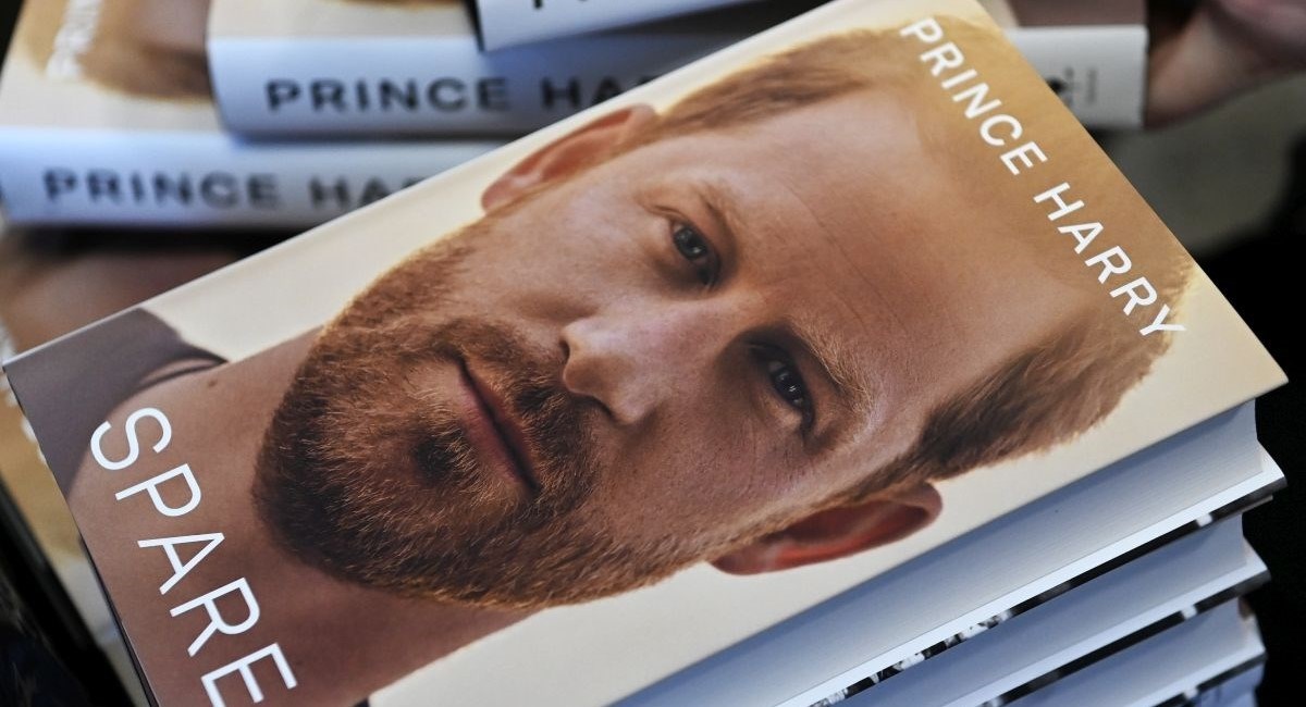 Memoari princa Harryja najprodavanija su publicistička knjiga u povijesti