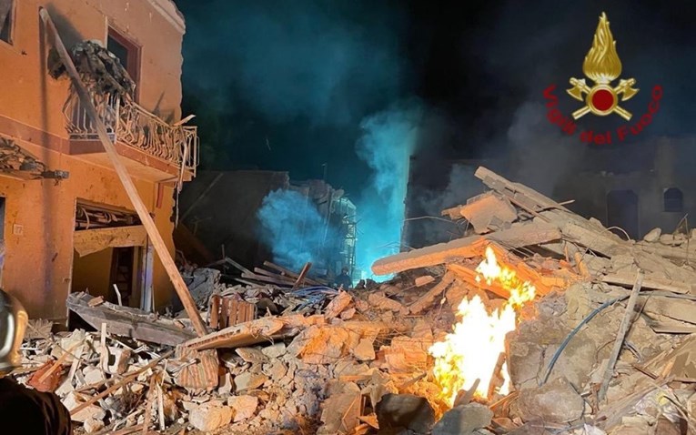 U eksploziji na Siciliji 4 mrtvih. Gradonačelnik: Svi koji imate lopate, pomozite