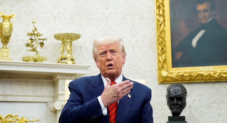 Trump: Tražio sam Putina da poštedi Ukrajince u Kursku. Bog ih sve blagoslovio!!!