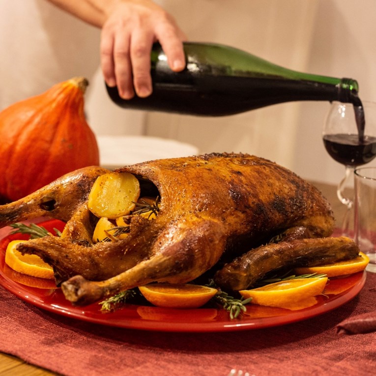 Danas je Martinje, dan kada mnogi pripremaju pečenu gusku. Evo i zašto