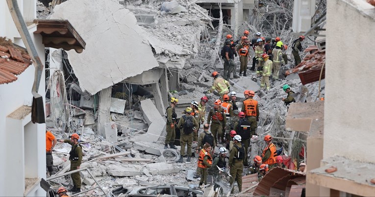 Više od 800 ozlijeđenih u Iranu, 100 je ubijeno. U Izraelu ozlijeđeno 200 ljudi